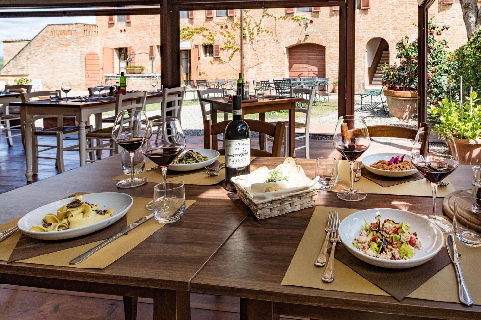 Villa Agriturismo Tenuta La Campana อัสเชียโน ภายนอก รูปภาพ